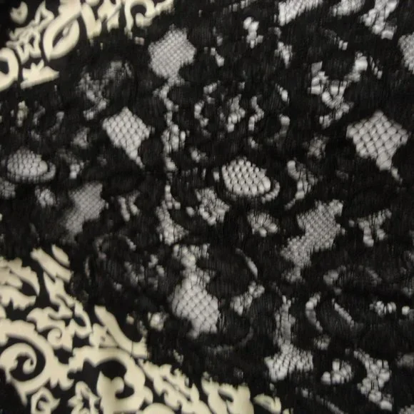 Diane Von Furstenberg Skirt Bottom (SKU 00… - Picture 4 of 5